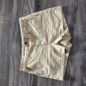 🦜 A New Day stretch Chino Shorts 🦜